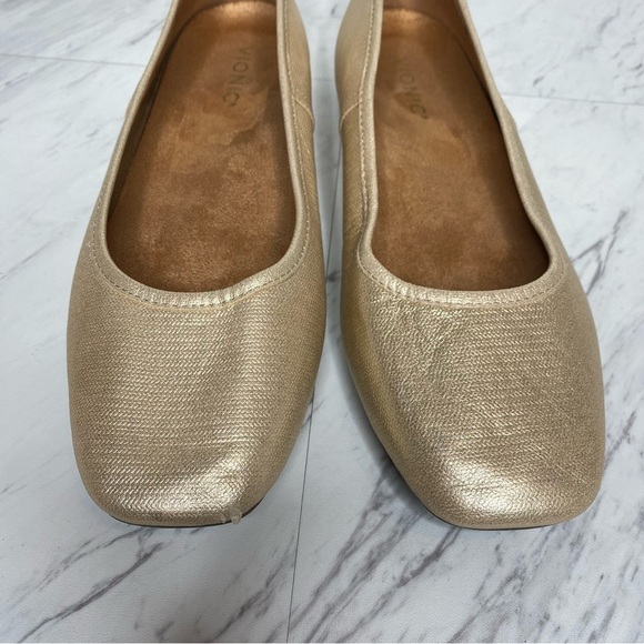 Vionic Orinda Gold Leather Square Toe Ballet Flat 9 1/2 - Picture 9 of 13